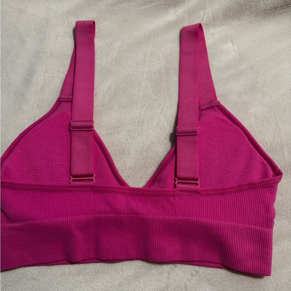 Juicy Couture Pink Sports Bra NWOT - Picture 8 of 10